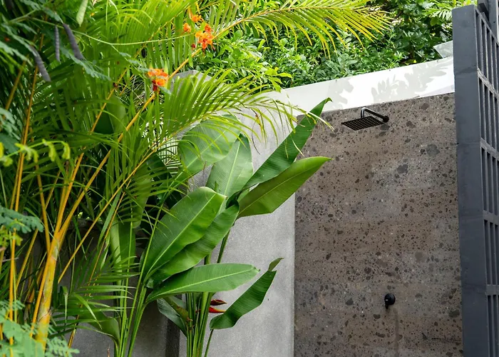 Villa Tropical Raya - Private Luxury Hideaway Uluwatu